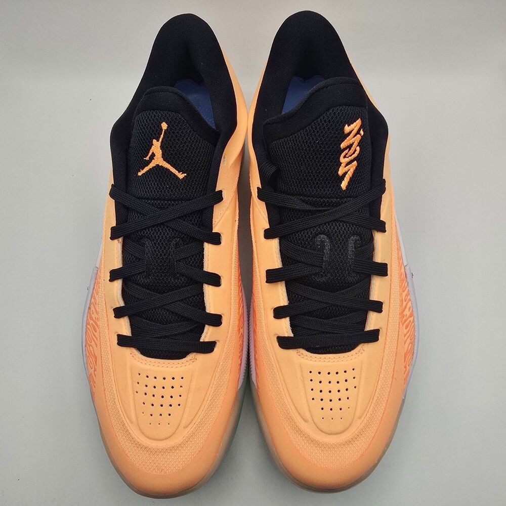 Nike Jordan New Sneakers Size 10.5 Zion 4 Forged Fire Peach FB1802-800 Men’s